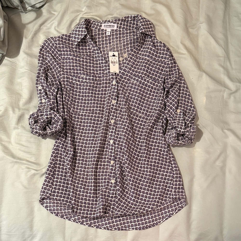 Express Portofino Black and White Geometric Blouse